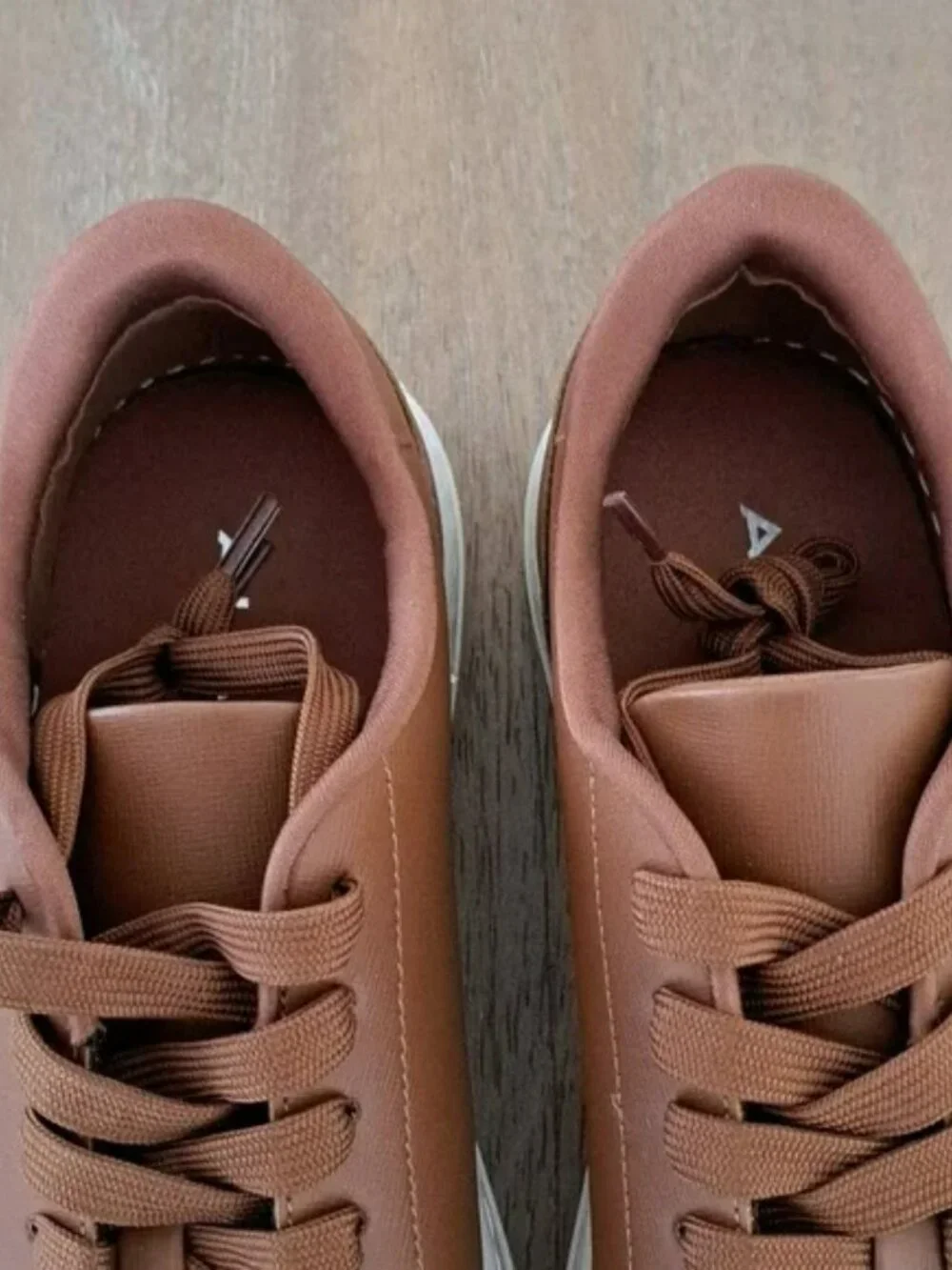 Aldo re color cognac